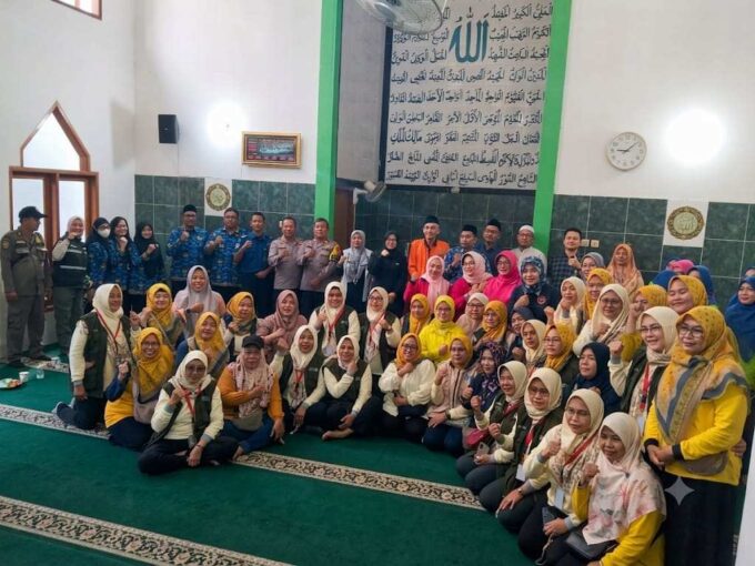Hadiri PSN di RW 09 Grogol Selatan, Wakil Camat Kebayoran Lama Ingatkan Aturan Pilah Sampah Mulai Agustus