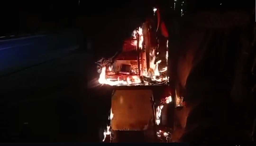 Sopir Taksi Diduga Bakar Angkringan di Cipayung Jaktim Gambar tambahan: WhatsApp Image 2026 09 05 at 17.10.48