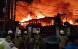Kebakaran di Kebayoran Lama Padam, Korban Jiwa Nihil