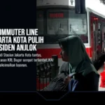Gambar tambahan: Layanan Commuter Line Bogor Jakarta Kota Pulih Setelah Insiden Anjlok