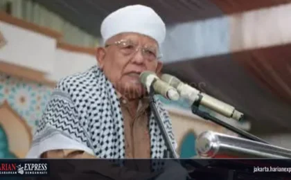 KH Syukron Makmun Wafat, Dunia Keilmuan Islam Berduka